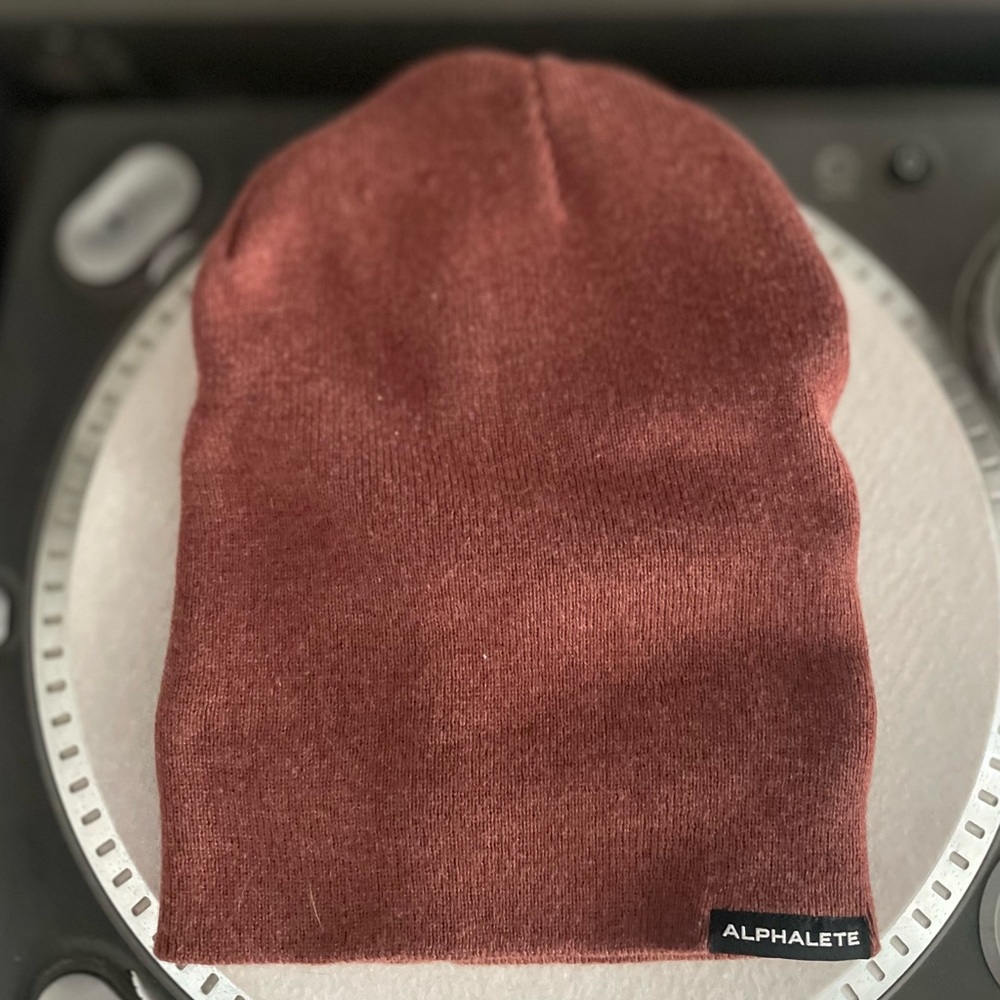 Alphalete Warm Copper Beanie